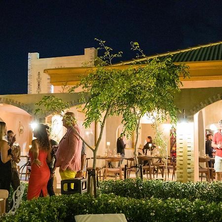 Monastery Suites Oranjestad Exterior foto