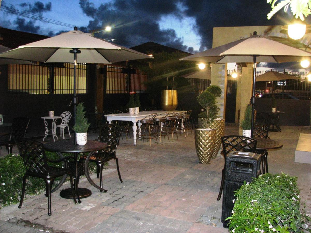 Monastery Suites Oranjestad Exterior foto